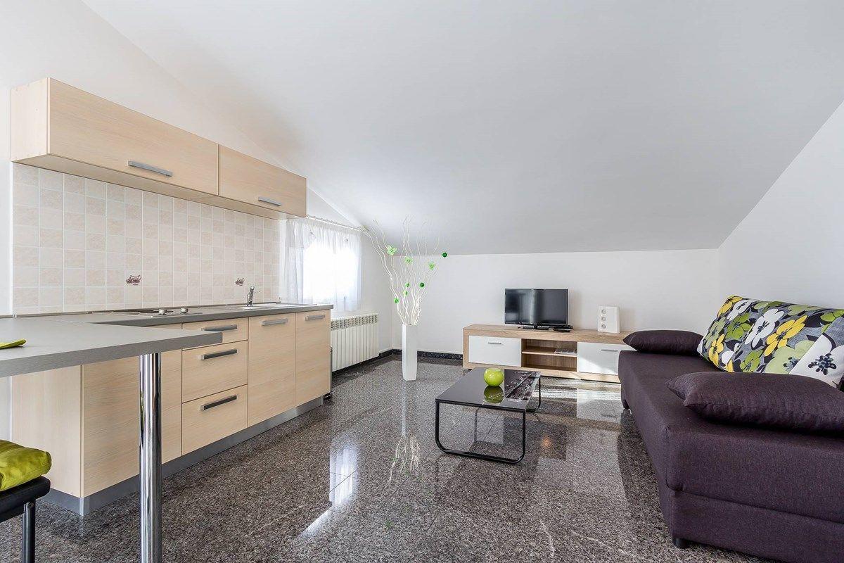 Apartments Ori Pula Exterior foto