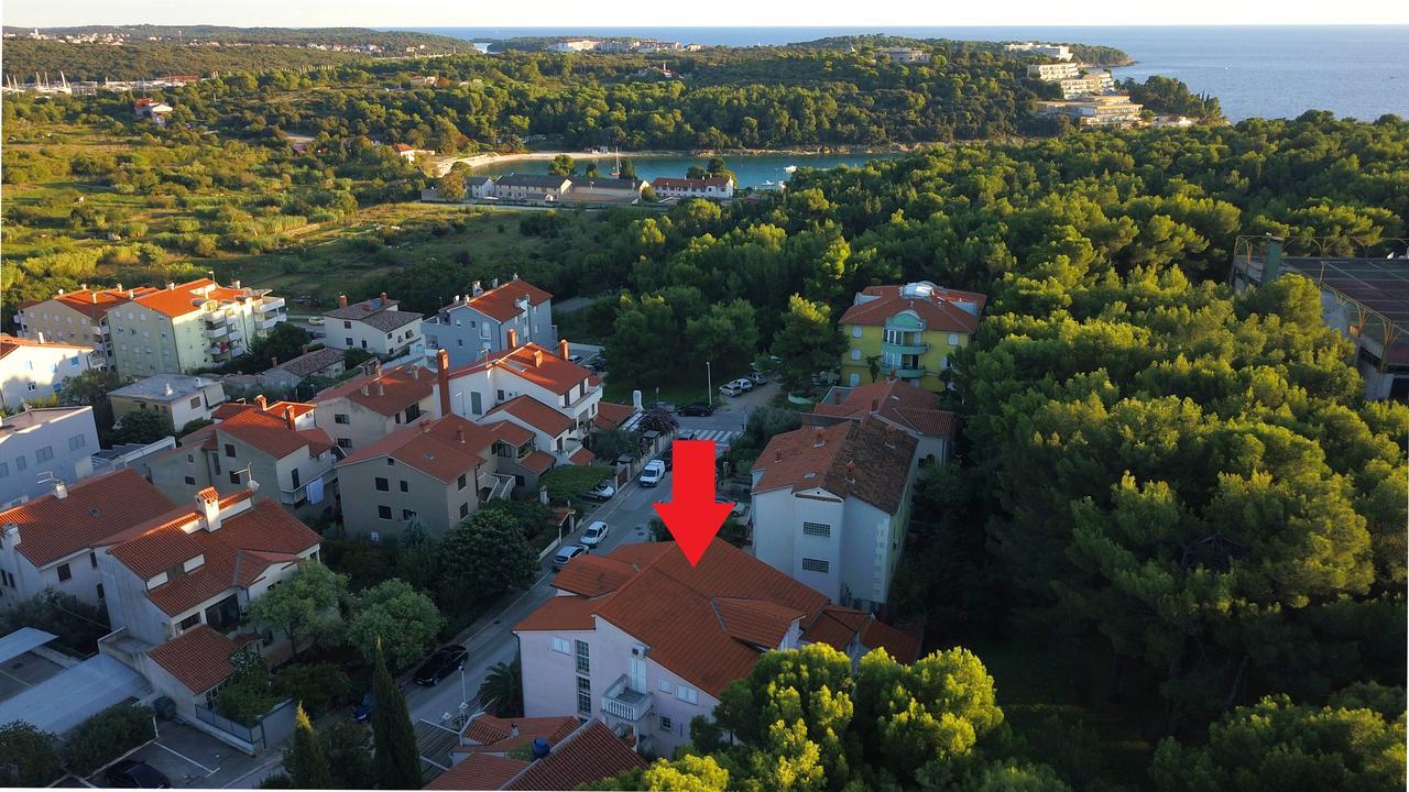 Apartments Ori Pula Exterior foto